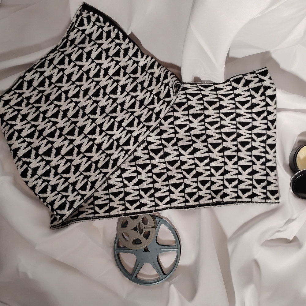 Michael Kors Logo Black and Cream Scarf